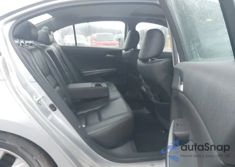 2009 Honda Accord 2.4 Ex-L from USA, damaged, VIN 1HGCP26849A040687